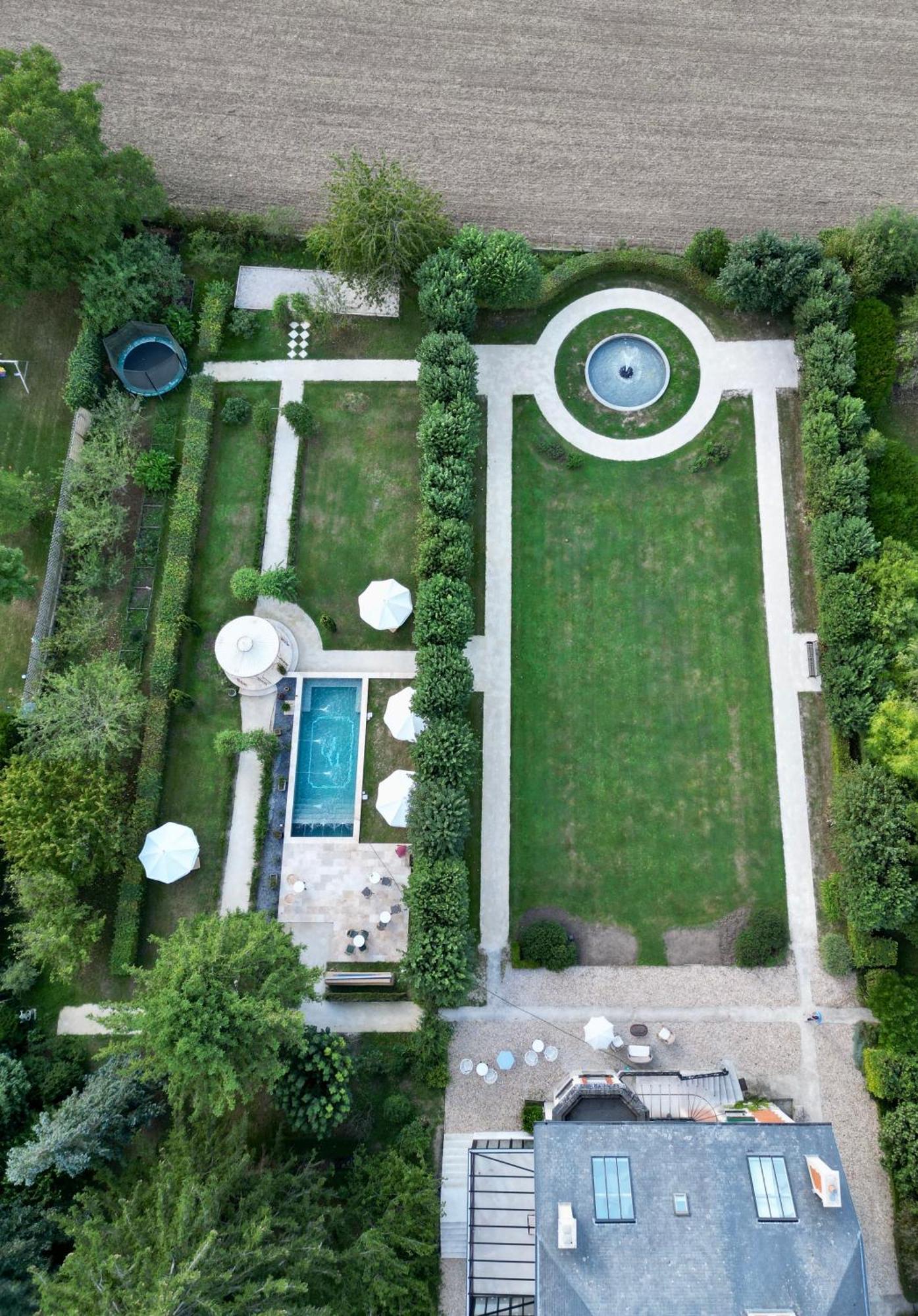 La Grande Maison Lgm Lesches 외부 사진
