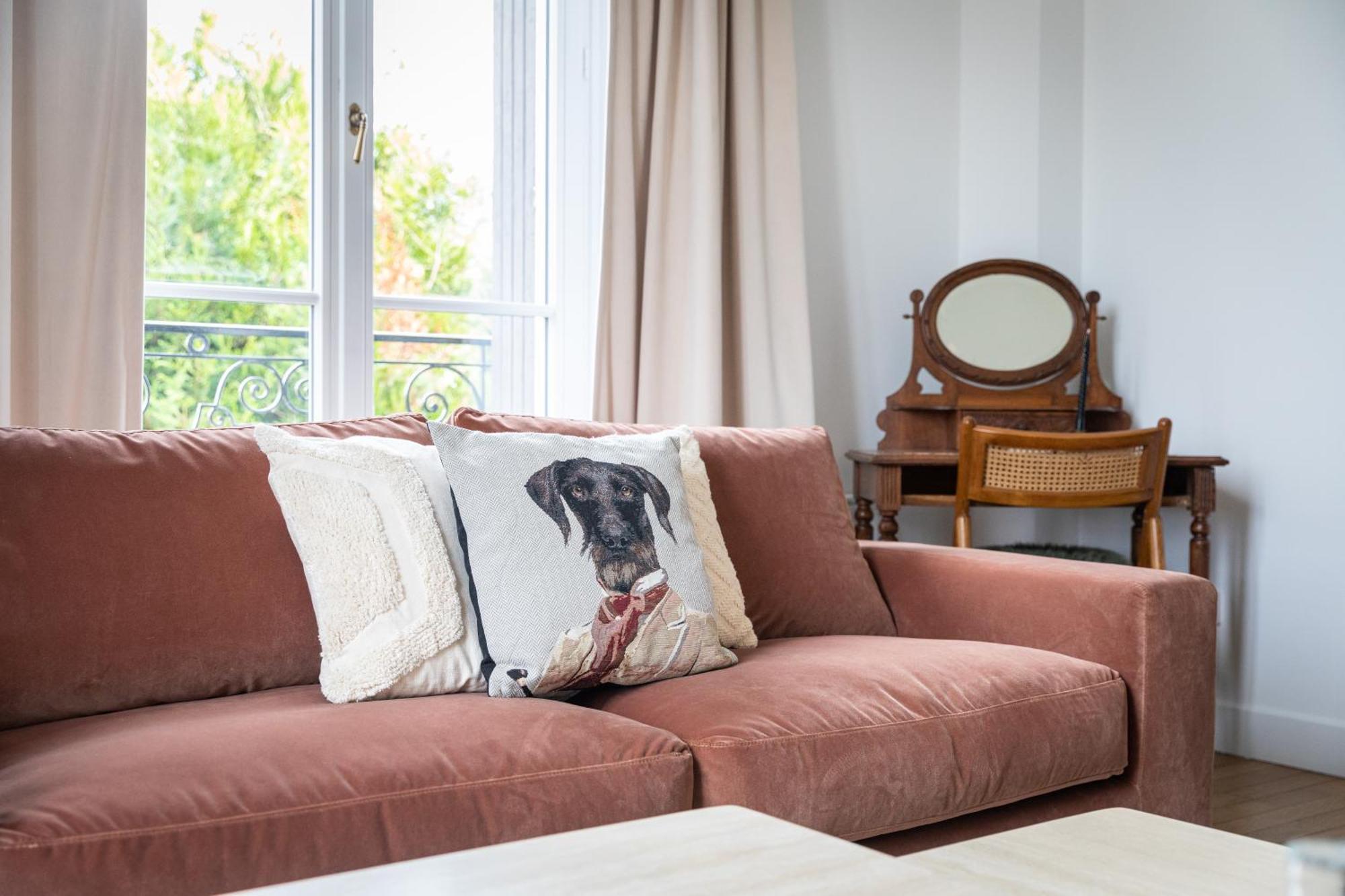 La Grande Maison Lgm Lesches 외부 사진