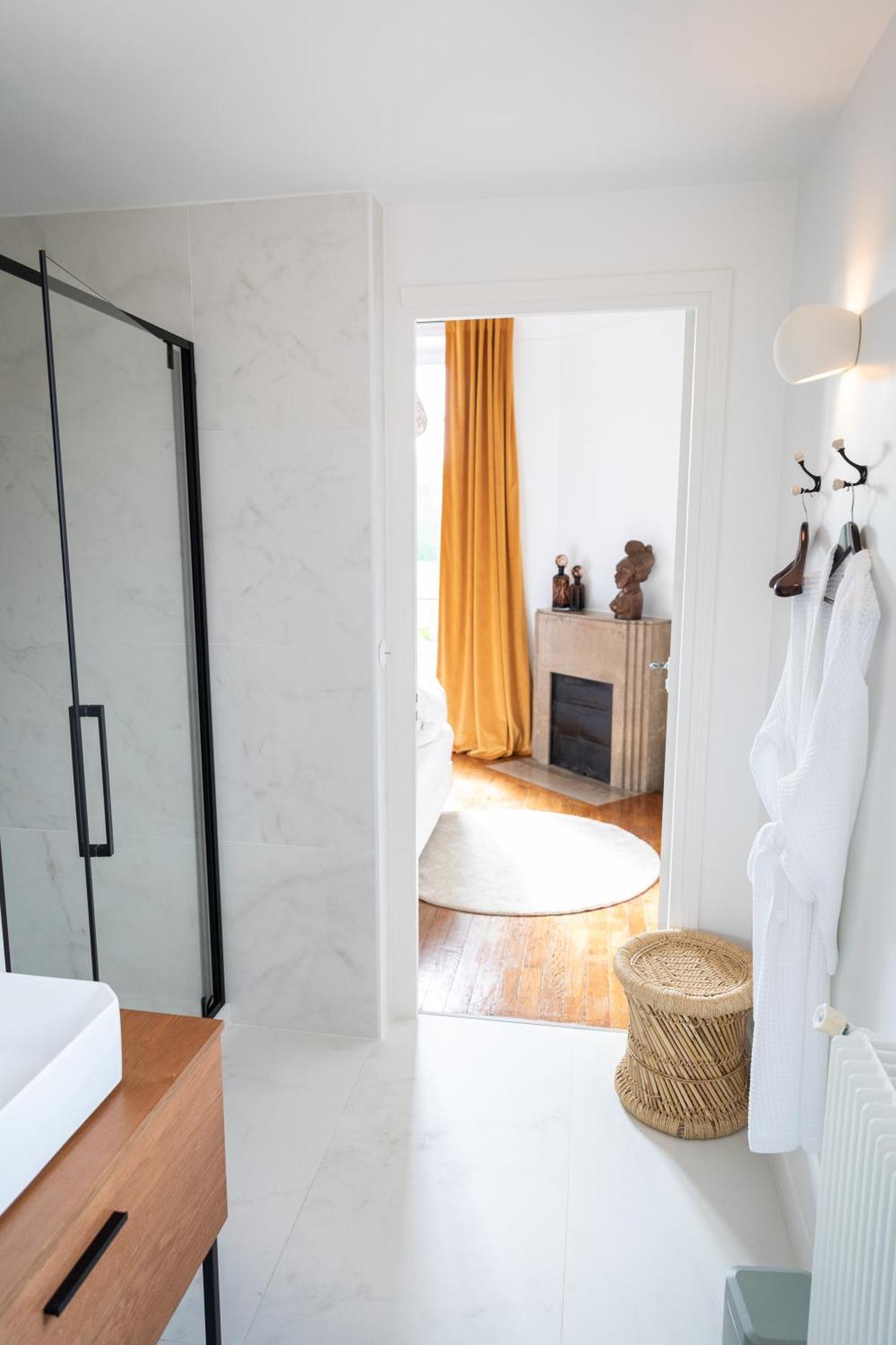 La Grande Maison Lgm Lesches 외부 사진