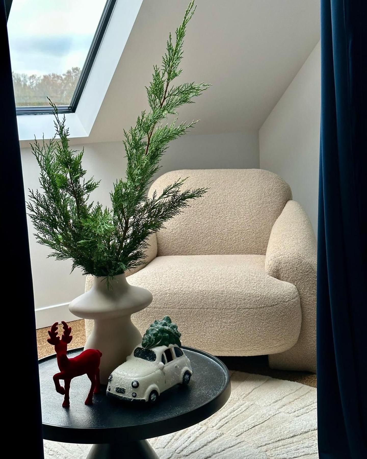 La Grande Maison Lgm Lesches 외부 사진